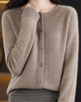Elyse - Cardigan til kvinder i 100% ren merinould med rund hals, kashmirsweater