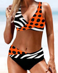 Eva - glad bikini i stærke farver