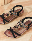 Hovira - Behagelige flade bohemesandaler i Ibiza chic-stil