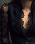 Bruxelle - Elegant blondebluse til damer med transparente ærmer