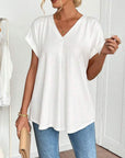 Estella - Ensfarvet T-shirt med korte ærmer og patchwork