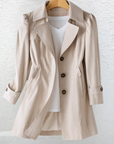 Gavryxa - Feminin vintage-trenchcoat med taljeret snit til overgangssæsonen