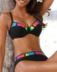 Split-bikini med farveforløb – forførende ombré-look