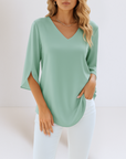 Rialta - Stilfuld bluse med V-hals