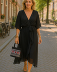 Ema - Elegant slankende sommerkjole