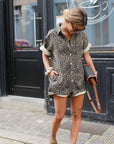 Tessia - Mini-playsuit med gepardprint