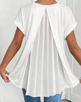 Estella - Ensfarvet T-shirt med korte ærmer og patchwork