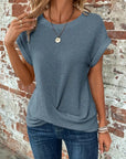 Clarissa - Elegant sommertop med rund hals