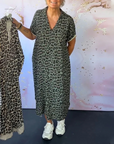Jaylinn - Elegant leopardkjole