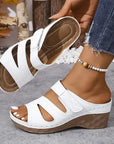 Serilda - Elegant sandal med hæl og justerbar rem