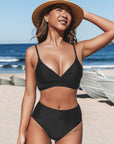 Rachelle – højtaljet bikinisæt til et elegant strandlook
