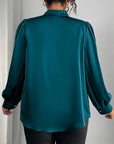 Thaliravelle - Elegant bluse med pufærmer og V-hals
