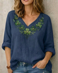 Jynelle - Elegant bluse med V-hals og broderi