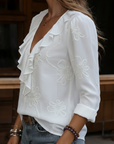Myrella - Vintagebluse med flæser og blomsterbroderi