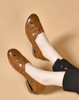 Kavrine - Flade sko til kvinder i udskåret læder, elegant slip-on