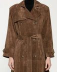 Cléore - Elegant trenchcoat i ruskind til damer