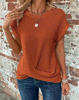 Clarissa - Elegant sommertop med rund hals