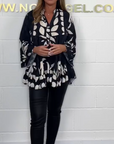 Alix - Elegant bluse med udsvingende ærmer og V-hals