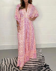 Queniva - Elegant jumpsuit i stretch med V-hals og høj talje