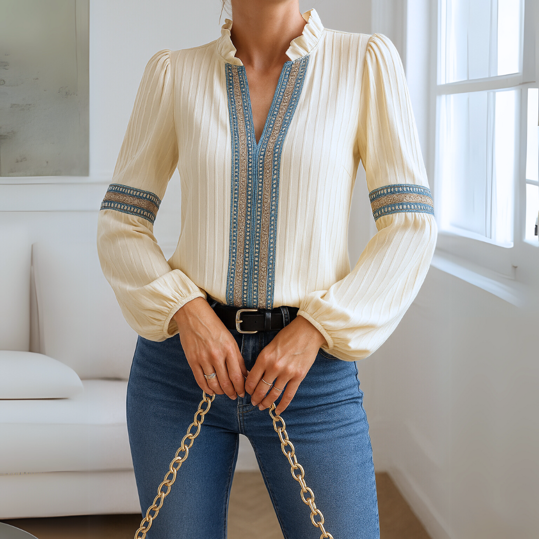 Mirabel - Blondebluse med V-hals