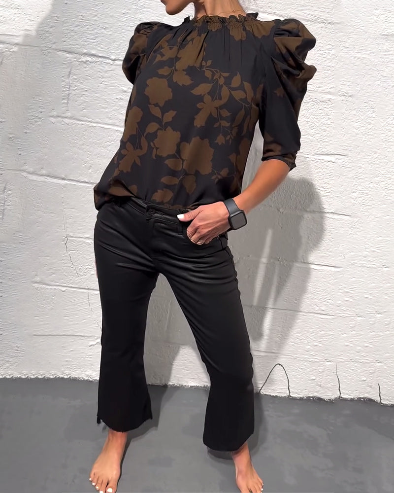 Bellamy - Bluse med pufærmer og flæser
