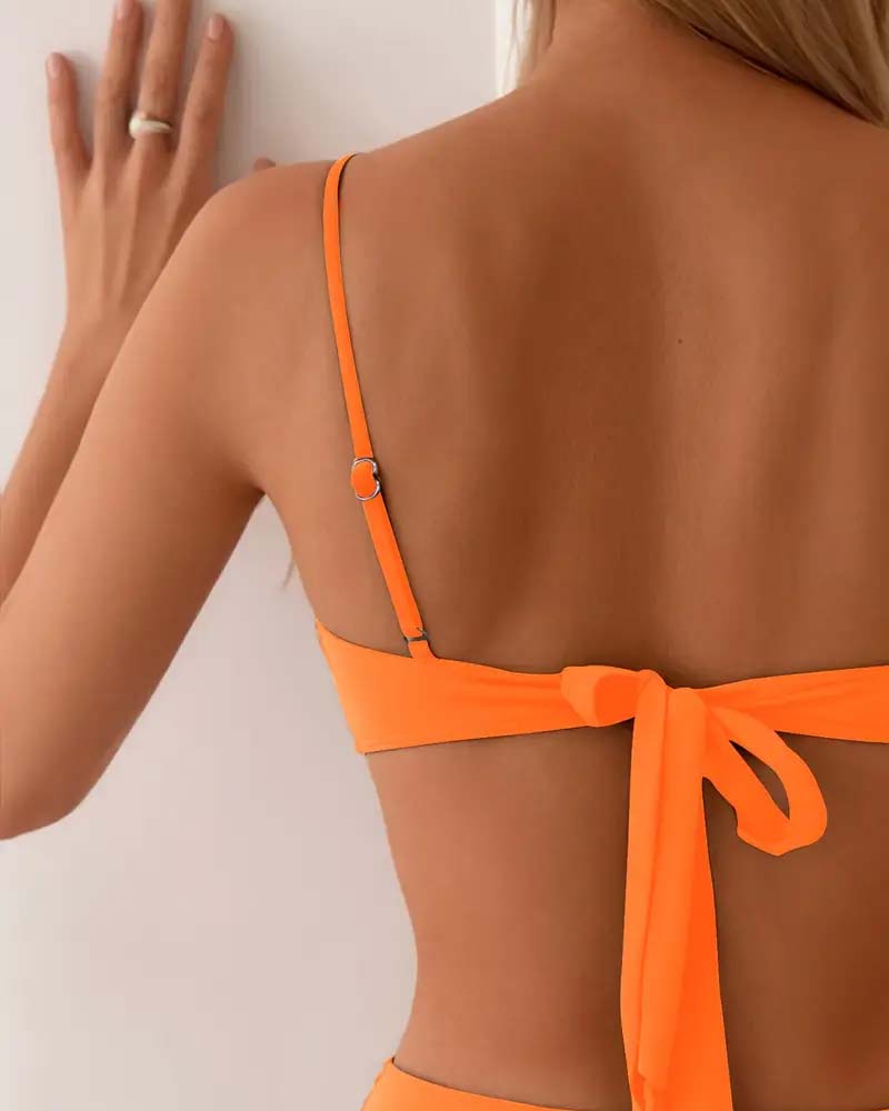 Laluna® | Sexet og trendy todelt bikini – forførende og stilfuld på stranden