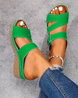 Serilda - Elegant sandal med hæl og justerbar rem