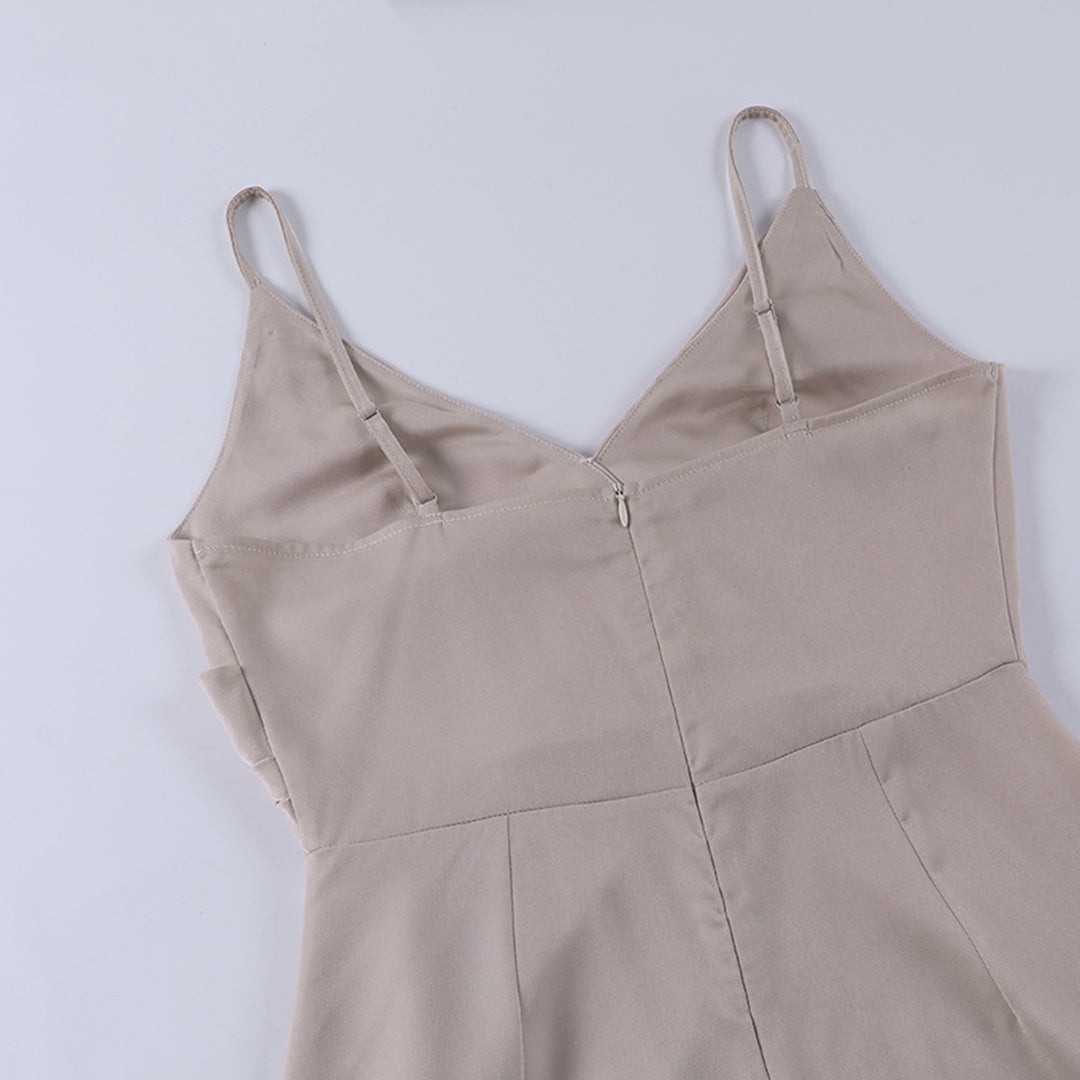 Fabienne - Chic kjole med V-hals