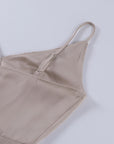 Fabienne - Chic kjole med V-hals