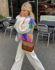 Claudia- Stribet sweater i smukke farver