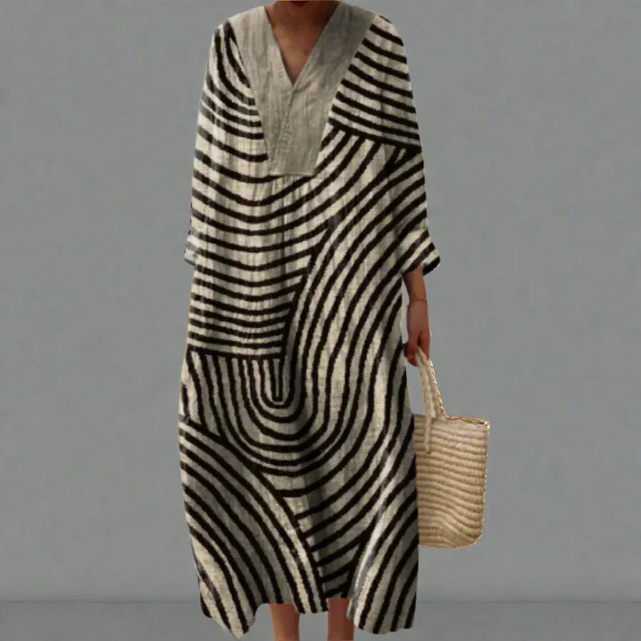 Galatea - Elegant geometrisk kjole med et unikt moderne design