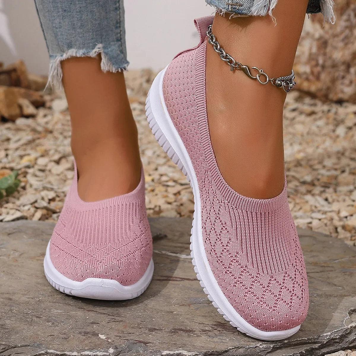 Giavella - Skridsikre, åndbare slip-on sko