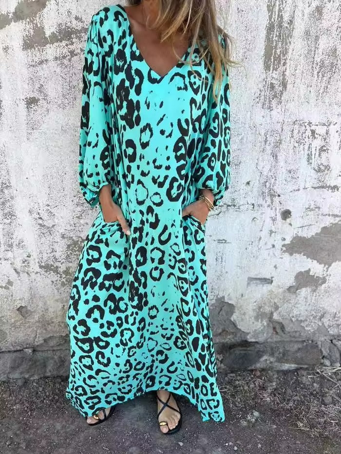 Gisela - Luftig sommerkjole med leopardprint