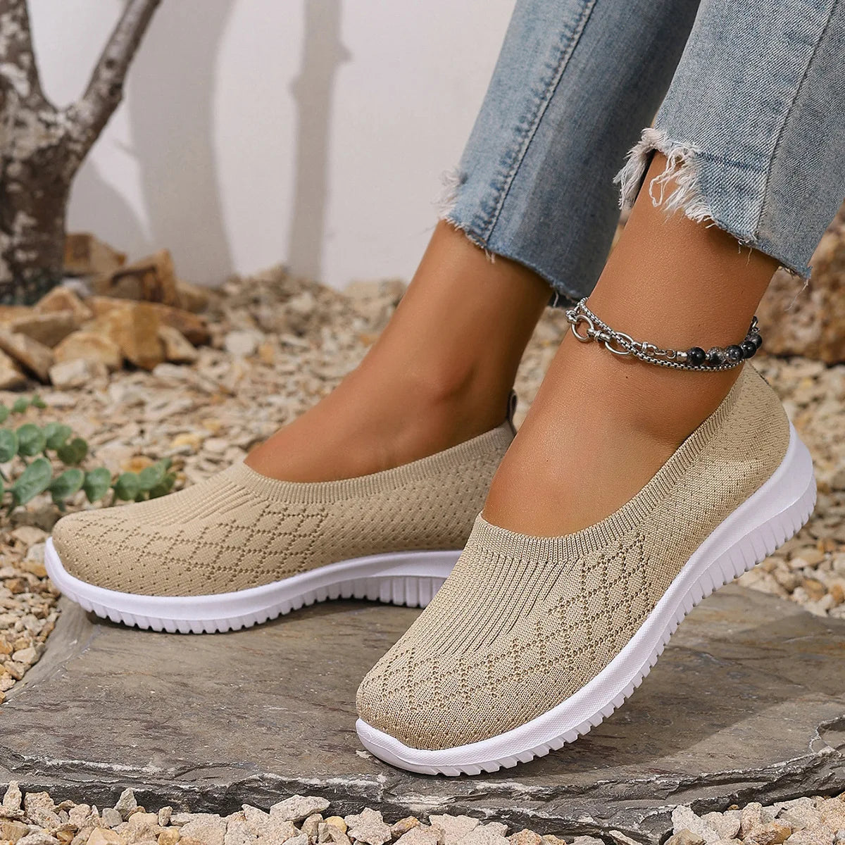 Giavella - Skridsikre, åndbare slip-on sko