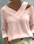 Melyra - Elegant top med asymmetrisk V-hals