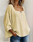 Glyressa - Elegant damebluse med firkantet hals