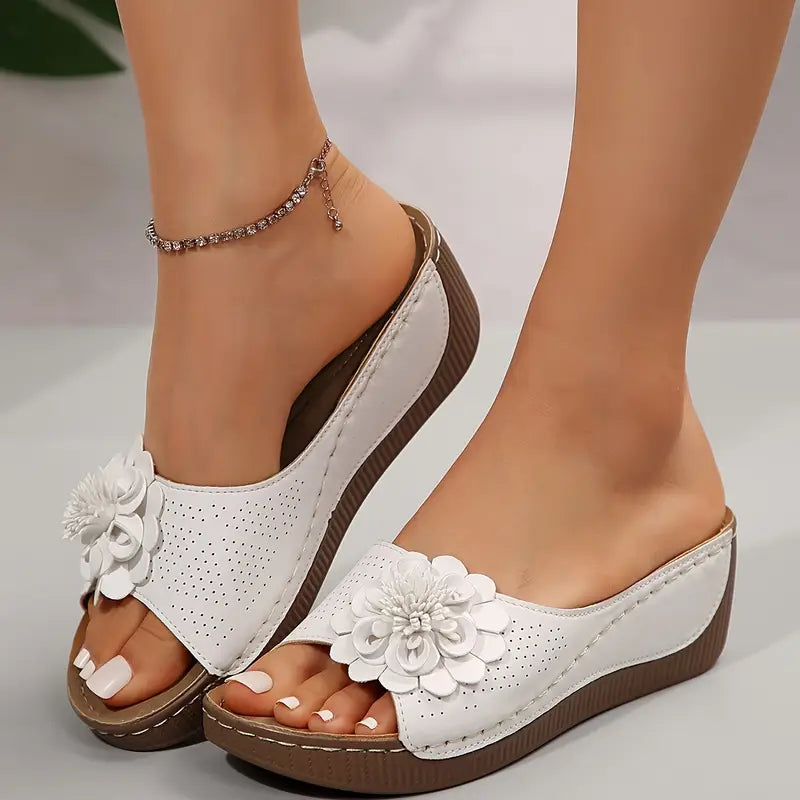 Nirelle - Sandaler med blomster til damer