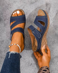 Serilda - Elegant sandal med hæl og justerbar rem