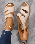 Serilda - Elegant sandal med hæl og justerbar rem