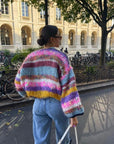 Claudia- Stribet sweater i smukke farver