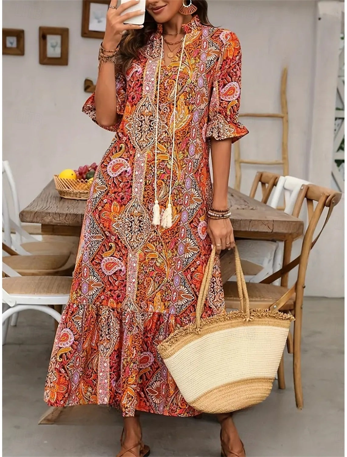 Esther - Elegant boho-kjole med V-hals og blomsterprint til damer