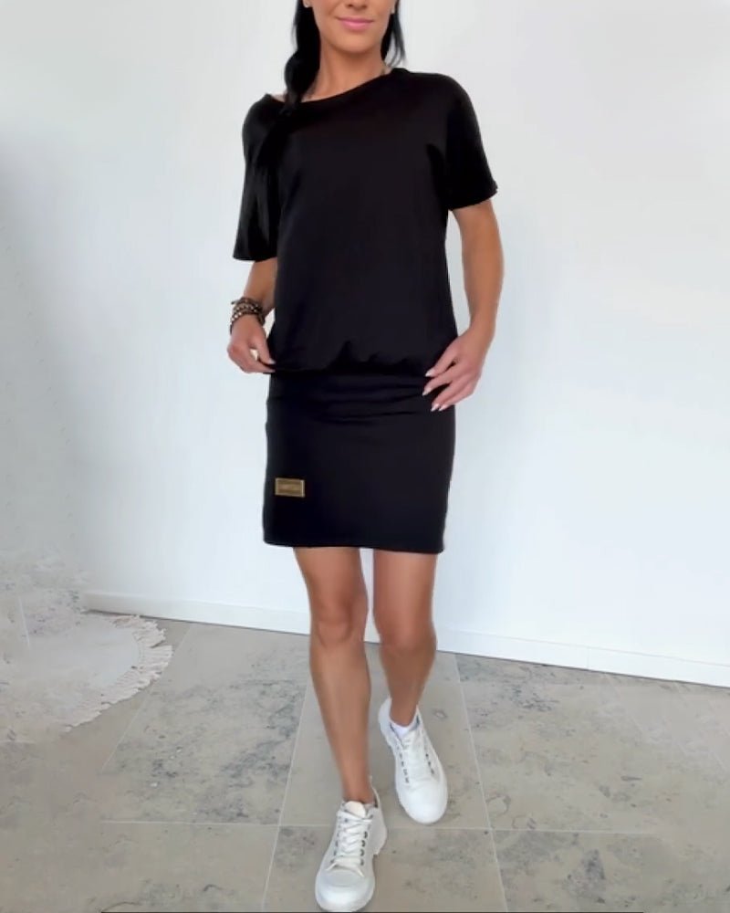 Demyra - Kort stretchkjole til kvinder i sort casual chic stil