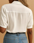 Tylarisse - Elegant hvid bluse til kvinder med raffineret blomsterbroderi