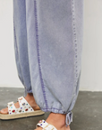 Anja - Denim-jumpsuit med dyb V-hals til kvinder